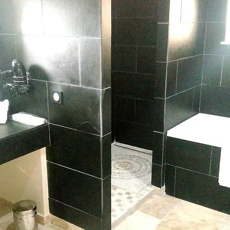 L'hotel Du Couvent ホテル Vagnas