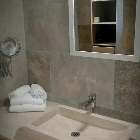 Szálloda L'hotel Du Couvent 4*