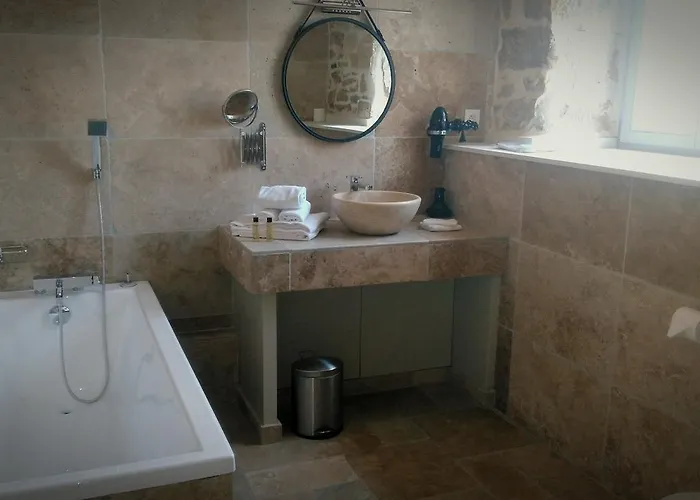 L'hotel Du Couvent ホテル Vagnas